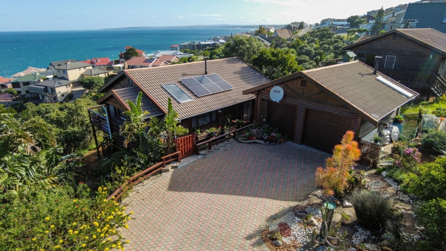 3 Bedroom Property for Sale in Dana Bay Western Cape